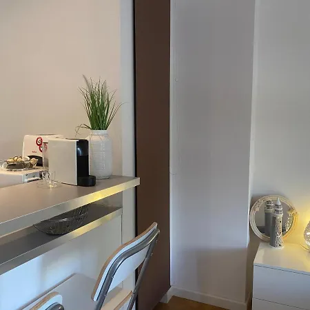 Blue Port In Ujlipotvaros With Free Parking Apartament