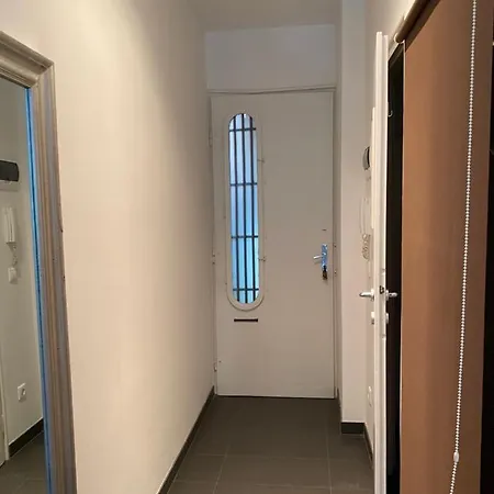 Blue Port In Ujlipotvaros With Free Parking Apartament